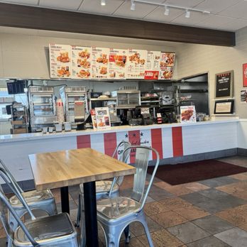 KFC - Fast Food Near Me - Elk Grove, California