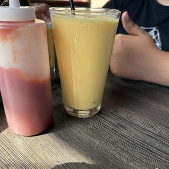 Mirchi Cafe and Masala Pizza, Halal American & Desi Restaurant - Mango Lassi - Halal Near Me - Dublin, California