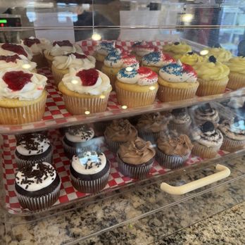 Kacie's Sports Cafe - Breakfast & Brunch Near Me - Uniontown, Pennsylvania