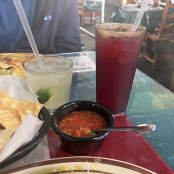 El Farolito - House Margarita and Jamaica - Mexican Near Me - Placentia, California El Farolito - House Margarita and Jamaica - Mexican Near Me - Placentia, California