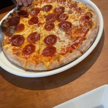 Telly's Restaurant & Pizzeria - Pepperoni pizza - Pizza Near Me - Epping, New Hampshire Telly's Restaurant & Pizzeria - Pepperoni pizza - Pizza Near Me - Epping, New Hampshire