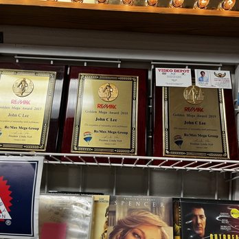 John C Lee - John Lee is recognized as a top sells person! - Real Estate Agents Near Me - Santa Clarita, California John C Lee - John Lee is recognized as a top sells person! - Real Estate Agents Near Me - Santa Clarita, California