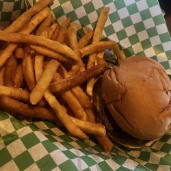 5-8 Grill & Bar - American Juicy Lucy