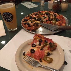 Alteri's Restaurant - Pizza and pint draft beer
