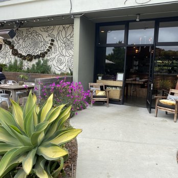Aracely Cafe - New American Near Me - San Francisco, California