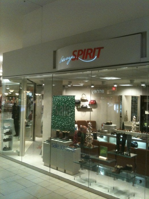 easy spirit shoe store