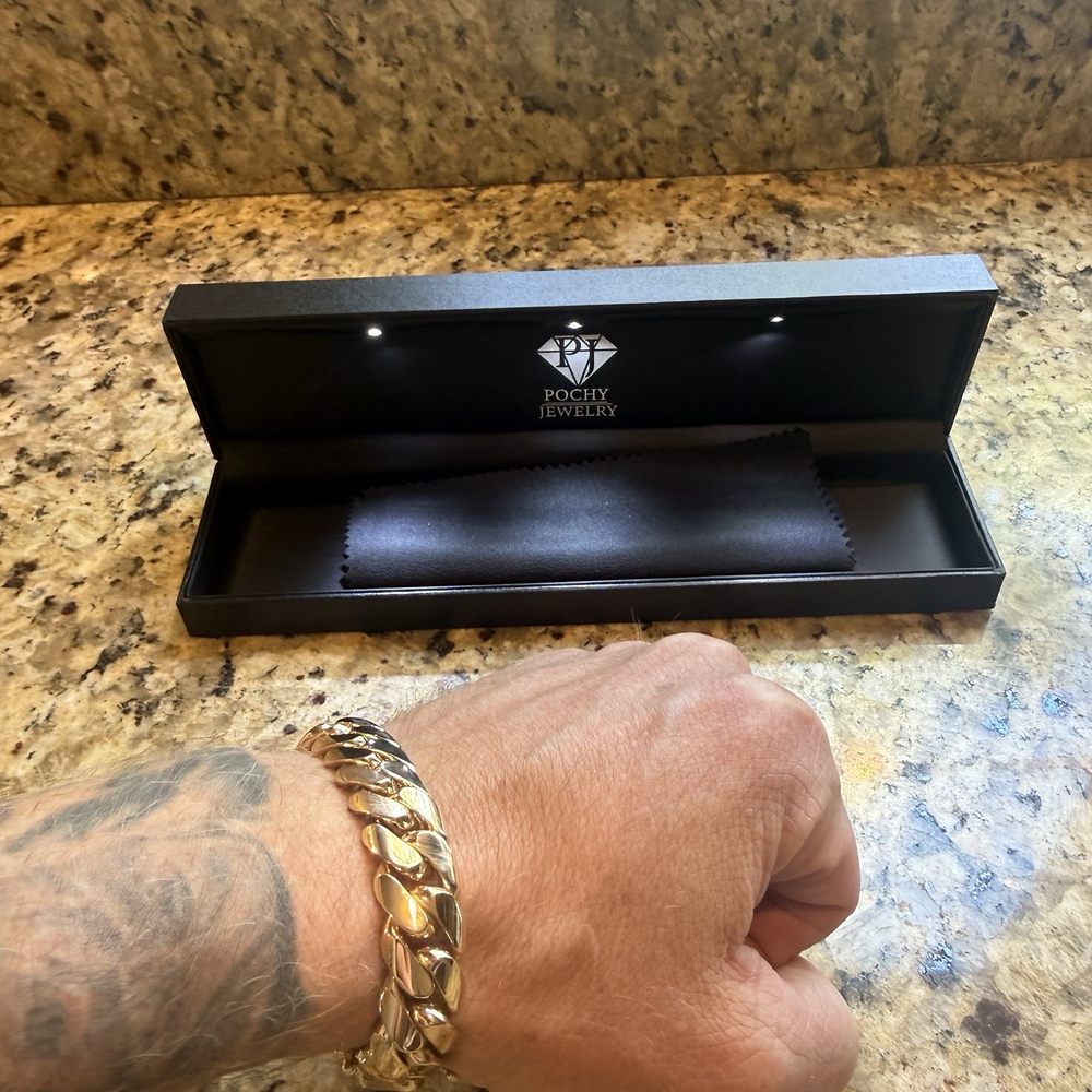 Pochy Jewelry - 15mm 18k handmade Miami Cuban link with handmade box lock - Jewelry Near Me - Miami, Florida Pochy Jewelry - 15mm 18k handmade Miami Cuban link with handmade box lock - Jewelry Near Me - Miami, Florida