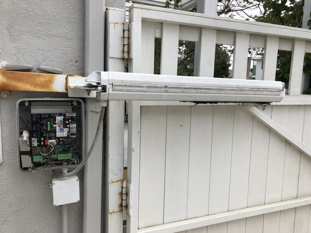 One Call Garage Door & Gate Repair - Garage Door Contractor in Los Angeles, CA