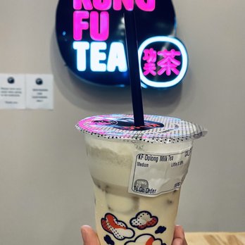 Kung Fu Tea - Oolong Milk Tea $3.85. The drink taste pretty smooth 4/5 stars. - Bubble Tea Near Me - Sugar Land, Texas