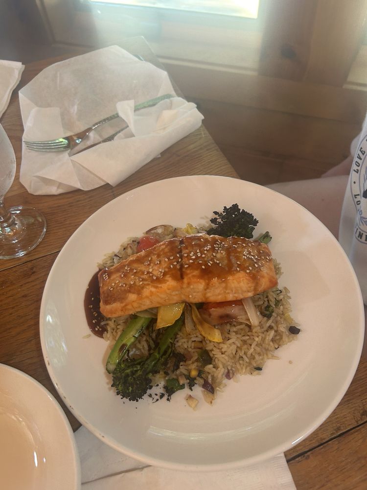 Bayside Dining Restaurant Logo