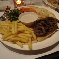 Noon - Shawarme Lahme (Rind) (38 CHF)