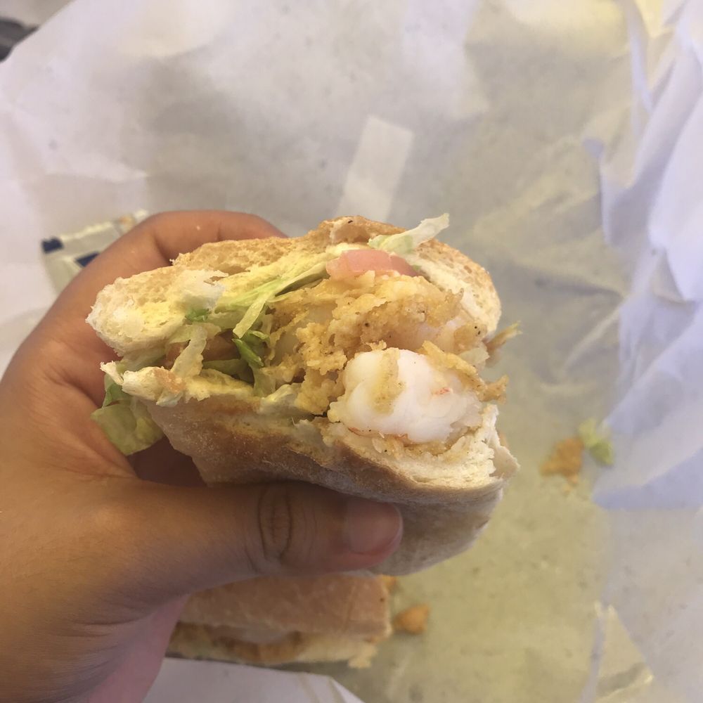 Revelry - Shrimp po boy - Food Trucks Near Me - Boston, Massachusetts Revelry - Shrimp po boy - Food Trucks Near Me - Boston, Massachusetts