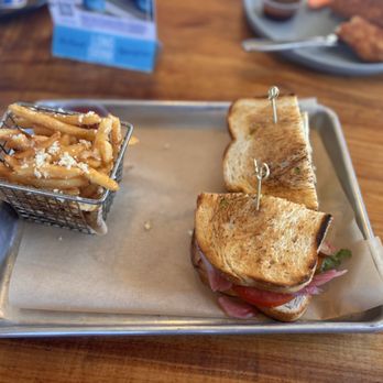 Cardiff Beach Bar At Tower 13 - Grilled Chicken Club - New American Near Me - Cardiff, California Cardiff Beach Bar At Tower 13 - Grilled Chicken Club - New American Near Me - Cardiff, California