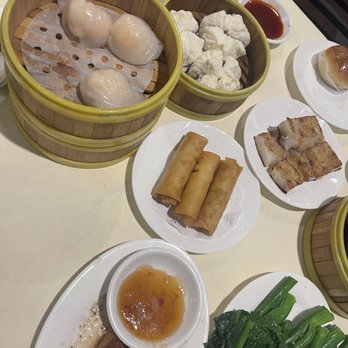 Mayflower Restaurant - Assortment of Dim Sum items, all very good and highly recommended. - Seafood Near Me - Dublin, California Mayflower Restaurant - Assortment of Dim Sum items, all very good and highly recommended. - Seafood Near Me - Dublin, California