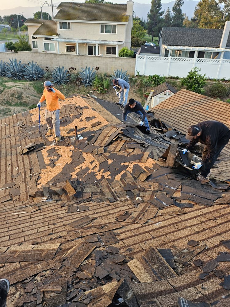 Slide of Citizen Premier Roofing