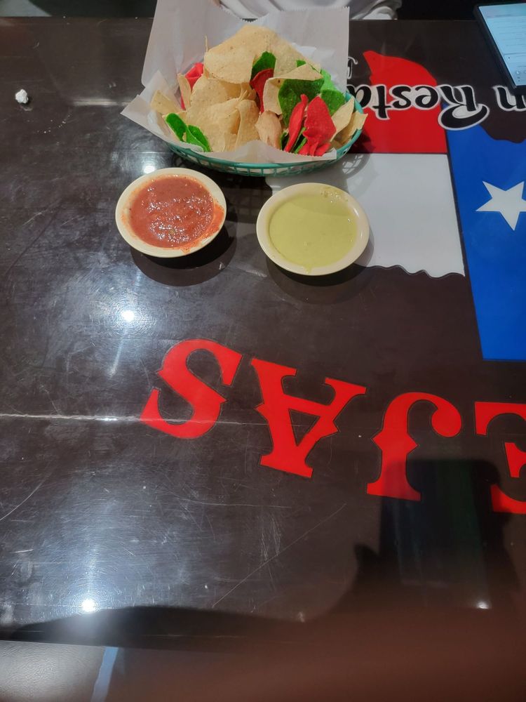 El Tejas Mexican Restaurant Bar &Grill