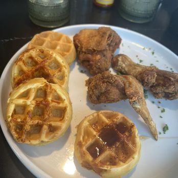 360 Brunch House - Breakfast & Brunch Near Me - Fort Worth, Texas