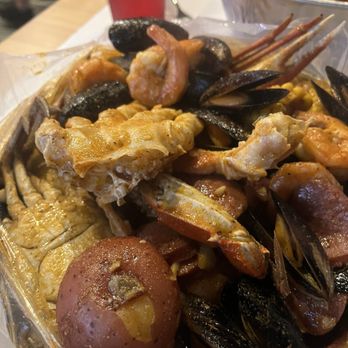 Cajun Crab Hut - Cajun/Creole Near Me - St. Augustine, Florida