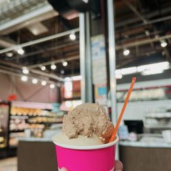 Ice - Tiramisu & Hazelnut chocolate ice cream