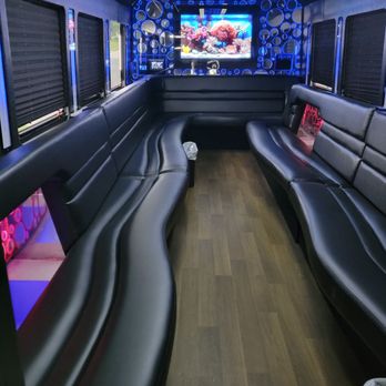 Roch Party Bus - Party Bus Rentals Near Me - Rochester, Minnesota Roch Party Bus - Party Bus Rentals Near Me - Rochester, Minnesota
