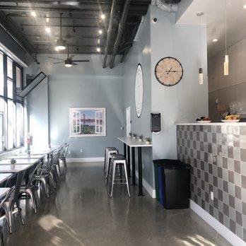 Brew Cha - Lots of seating available for customers! - Bubble Tea Near Me - San Francisco, California