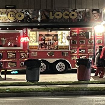 Taco Loco - a food truck at night - Food Trucks Near Me - Jacksonville, Florida Taco Loco - a food truck at night - Food Trucks Near Me - Jacksonville, Florida