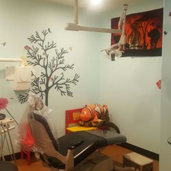 Sumalee Sangsurasak, DDS - Great themed rooms with a TV on the ceiling