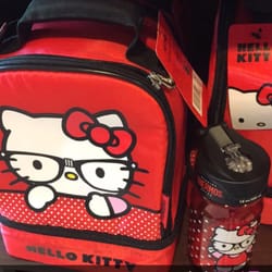 Barnes & Noble Booksellers - Had to get the matching lunch box to my cup!! #hkforever #barnesandnobel