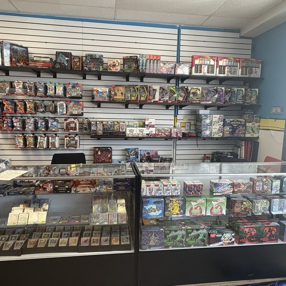 Variant Vault Comics and Cards - Comic Books Near Me - Orange Park, Florida
