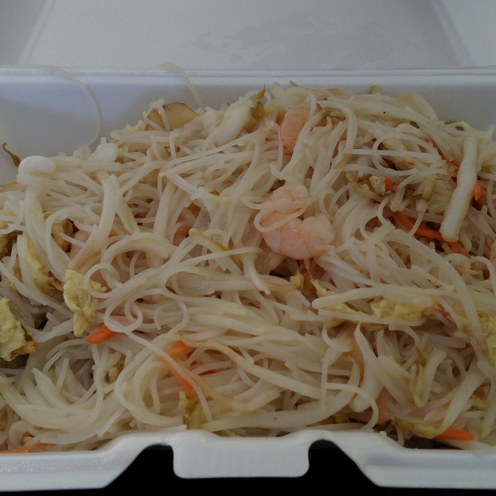 Noodle Delight - Hong Kong noodles..super meh..too soupy - Chinese Near Me - Scarborough, Ontario