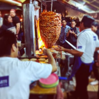El Vilsito - Trompo de pastor - Tacos Near Me - Ciudad de México, DIF El Vilsito - Trompo de pastor - Tacos Near Me - Ciudad de México, DIF