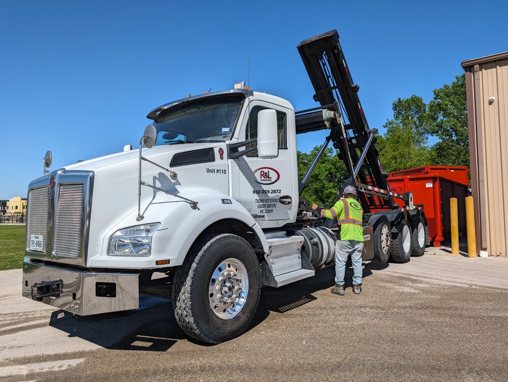 R&L DUMPSTERS Updated September 2024 16 Photos 1714 W Little York