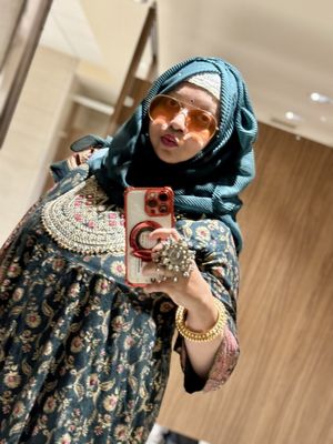 Staten Island Mall by null