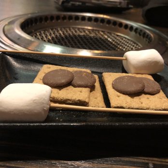 Takumi Restaurant - Cracker and marshmallow - Sushi Bars Near Me - Albuquerque, New Mexico