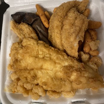 Riverside Fish House - Fish platter with baked potato - Seafood Near Me - Dallas, North Carolina Riverside Fish House - Fish platter with baked potato - Seafood Near Me - Dallas, North Carolina