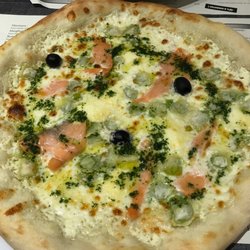 Bottega del Pizzaiolo - Pizza aux ravioles et au saumon !