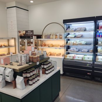 Tous Les Jours - Interior - Bakeries Near Me - Troy, Michigan Tous Les Jours - Interior - Bakeries Near Me - Troy, Michigan