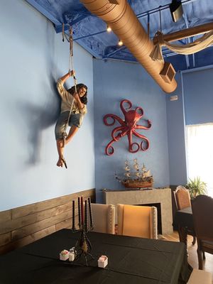 Pirate’s Paradise Grub N Grog by null