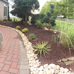 Cisnes Landscaping