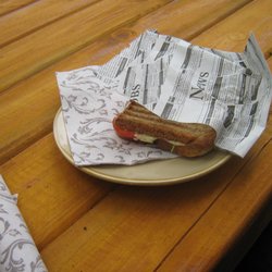 lüdde Löns - Rucula, Käse, Tomaten Sandwich