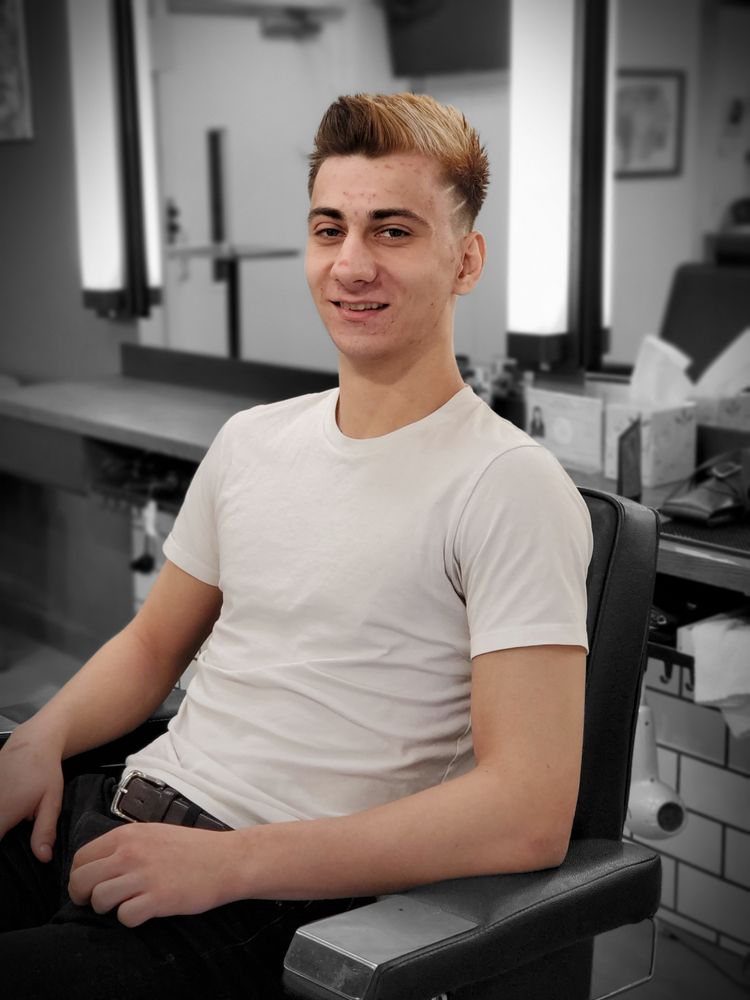 HEELSN BOOTS HAIR STUDIO Updated June 2024 42 Photos 124 W 24th