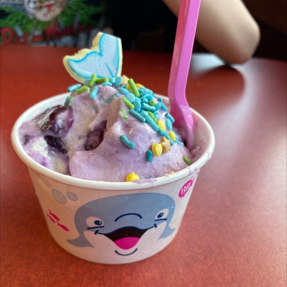 DUNKIN’ Updated June 2024 12 Photos & 21 Reviews 4 North St