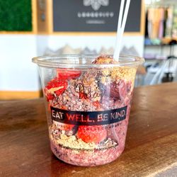 E+ROSE Wellness Cafe - Nomad Bowl