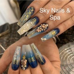 Sky Nail Spa - Feeling that Gucci classy vibe. Come see us at Sky Nails & Spa.