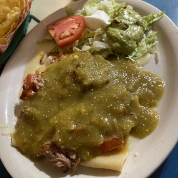 Cazadorez Mexican Restaurant - Ordered the Enchiladas Rancheras but instead topped with verde. - Mexican Near Me - Atoka, Oklahoma Cazadorez Mexican Restaurant - Ordered the Enchiladas Rancheras but instead topped with verde. - Mexican Near Me - Atoka, Oklahoma