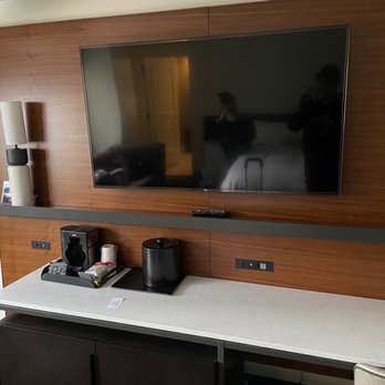 New York Marriott Downtown - Hotels Near Me - New York, New York