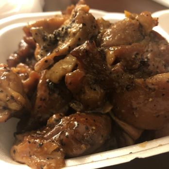 Dragon Kitchen - Flavorful, tender chicken that they gave us for free with our order! - Chinese Near Me - Fulton, Missouri