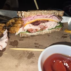 Hollywood Palms A Cinema Bar & Eatery - Fight Club Sandwich and Delicious Waffle Fries