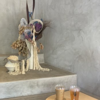 Laveta - Coffee & Tea Near Me - Los Angeles, California Laveta - Coffee & Tea Near Me - Los Angeles, California