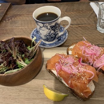 maman - Salmon tartine - Coffee & Tea Near Me - New York, New York